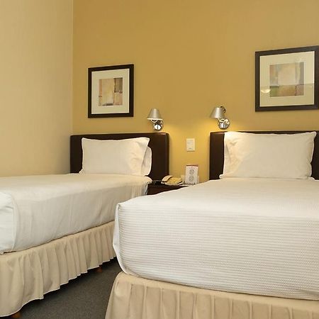 Hotel Austral Express Comodoro Rivadavia Esterno foto